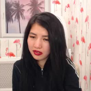 selena_coy
