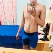 3piesflaco_