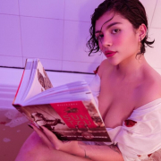 Amalie_classy