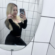 Lolly_Tina