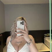 YourSexyNicole