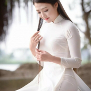 Eva_Charmy