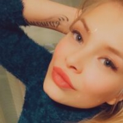AnieAnastasia