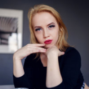Bella_Hit7