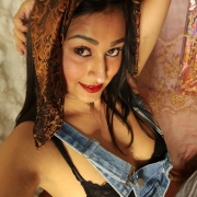 Hot-thani