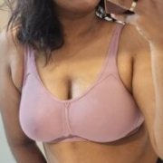 Mo_Nisha