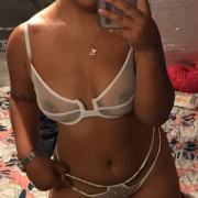 Amaara_lee