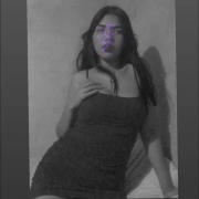evy_hot18