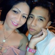 couplematureandboy