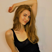 ElleLewis