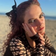 queenbratscarlet