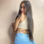 Valerie_Saenx
