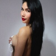 ArianaReynoldss