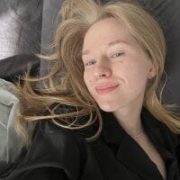 WhiteAnni