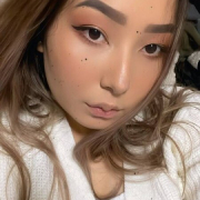 niya_lee