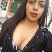 zoe_collinsg