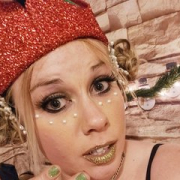 TheGirlfromtheinternet