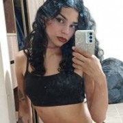 KhloeBeckham