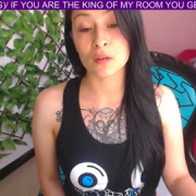 laura1212_