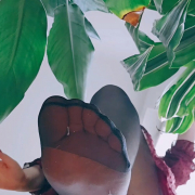 FeetArtist_Findom