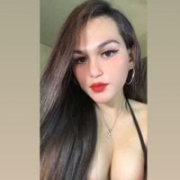 Miss_twinny21
