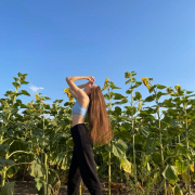 _April_Girl_