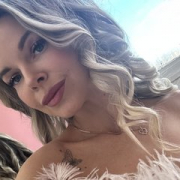 AnnaHere
