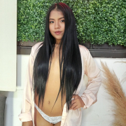 nicolle_britt