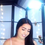 annielovelly