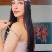 nicolette-ks