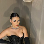 QueenyX