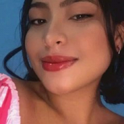 bella-collins