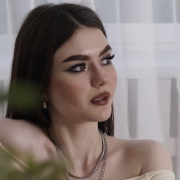 AnnVivian