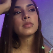 MiaBrown8