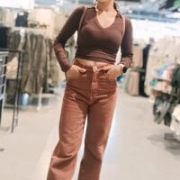 lovely_81