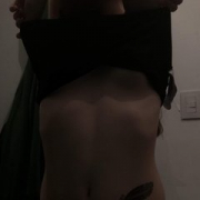 Petitginger16