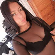 kiara_brownn