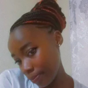 petite_Lyne