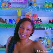 lexielonely-21