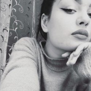 Mia-Vise