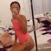 Hott_Joannaa