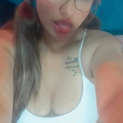 daniela_tits