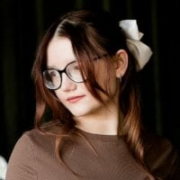 Mia_Cutieee