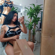 Ava_martini