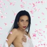 bella-victory-milf
