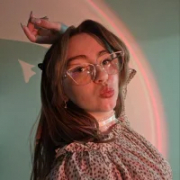 Emily_peachh