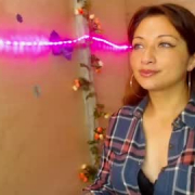 juli_blue