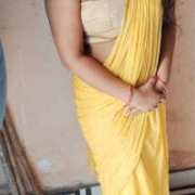 Hot_Riya33A