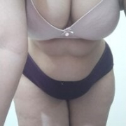 Curvy_Vineeta