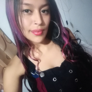 sophia_kiss20